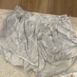 Lululemon Athletica White and Gray Patterned Athletic Shorts